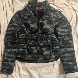 Moose knuckle light weight puffer